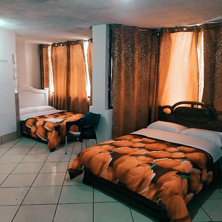 Hostal Ajavi Del Sur كويتو المظهر الخارجي الصورة